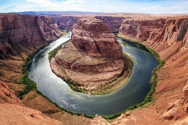 Horsheshoe Bend in Grand Canyon